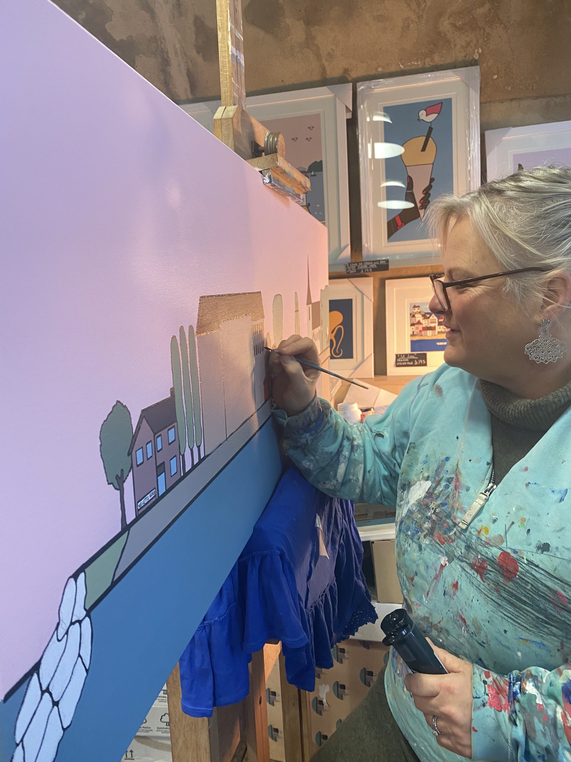 Upload one image of you at work in your studio: 10b0d86f-4f93-47a1-80ce-b2fc5cdf7526 Deborah Richards